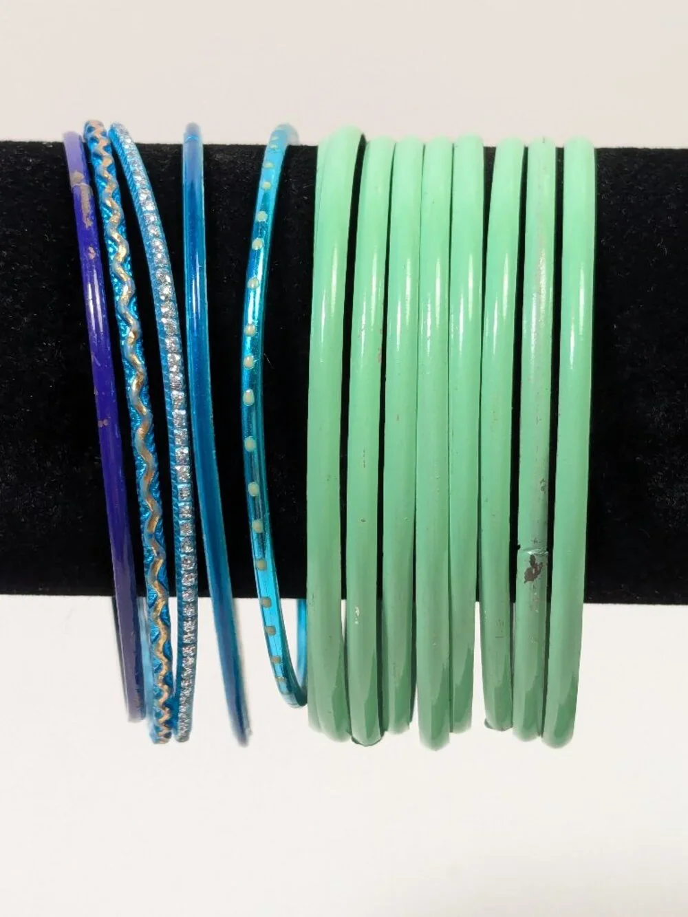 Thin Bangle Bracelet Lot 36 Fashion Jewelry Ready to Wear Variety Colors Texture